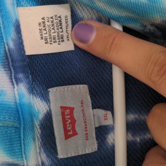 Levi's Tie-Dye Sweatshirt - Picture 4 of 4